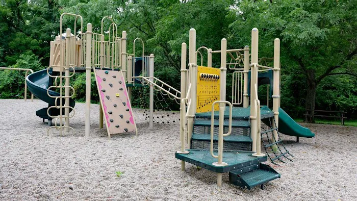 Orchard Lake Picture 4