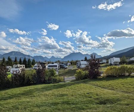 St. Mary / East Glacier KOA Holiday