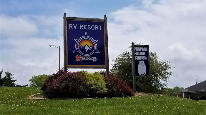 Muncie RV Resort by Rjourney Picture 6