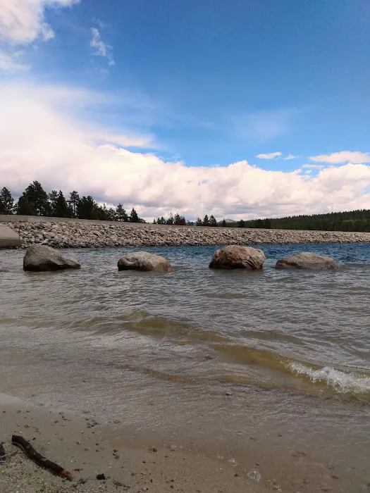 Lake Como Campground Picture 3