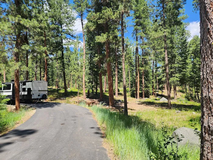 Lake Como Campground Picture 5