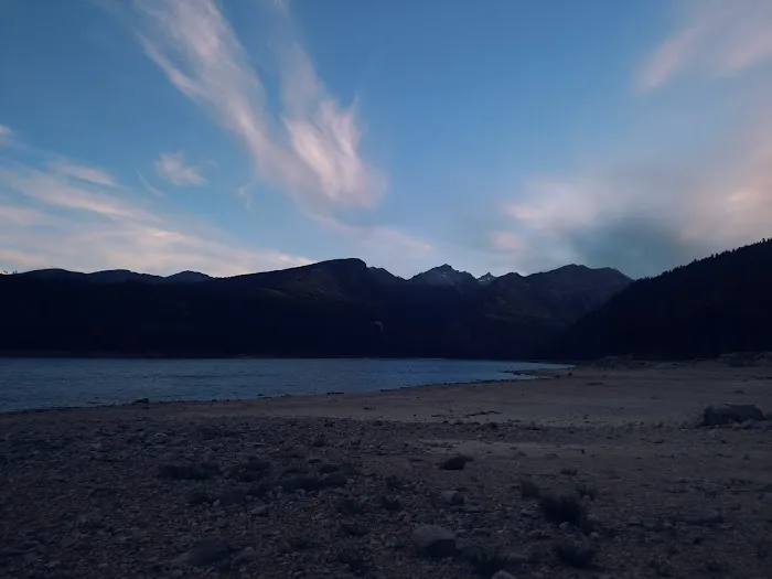 Upper Como Campground Picture 4