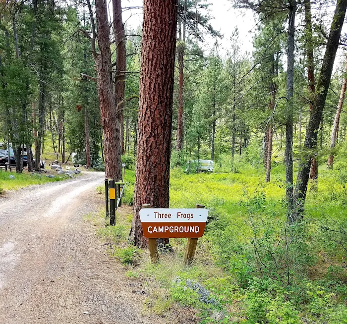 Three Frogs Campground Picture 9