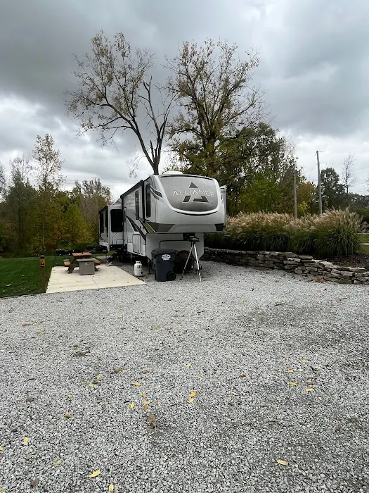 Cottonwood RV Park Picture 9