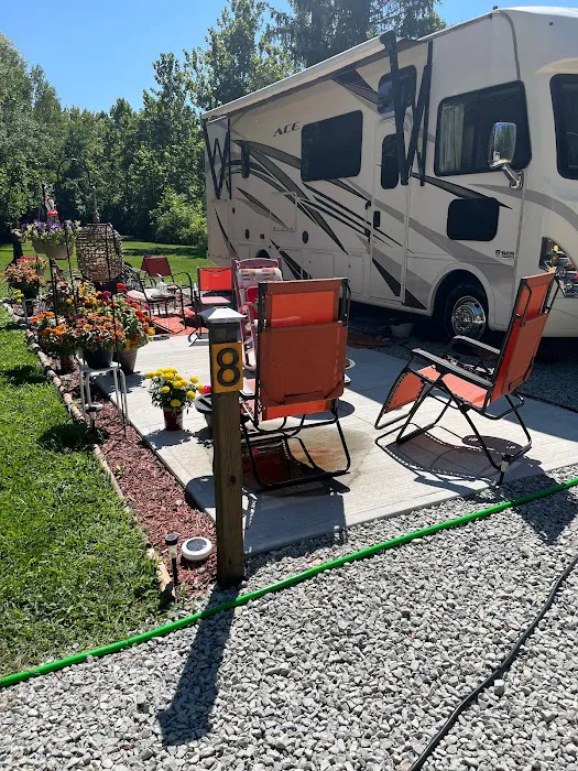 Cottonwood RV Park Picture 10