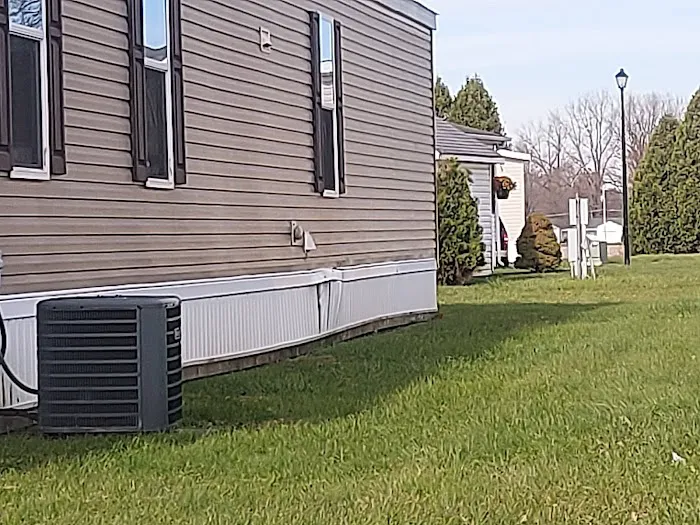 Deerfield Run Pointe Mobile Home Park Picture 6