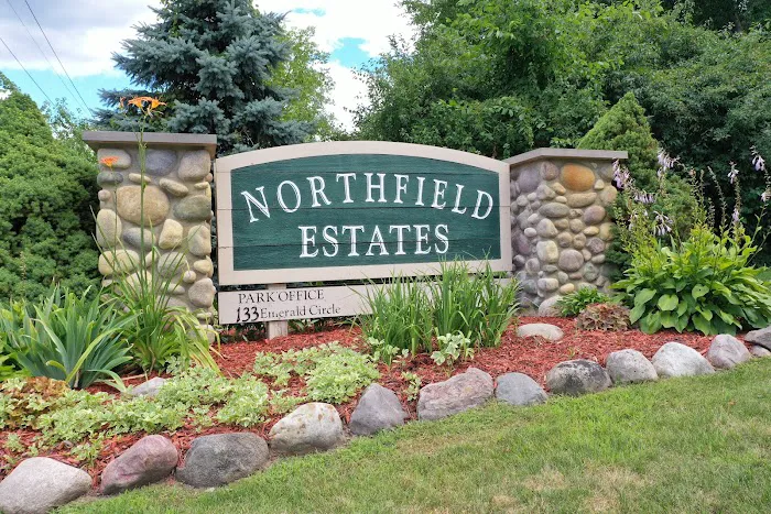 Northfield Estates Manufactured Home Community Picture 3