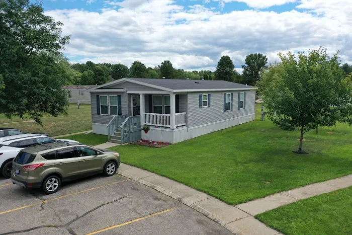 Northfield Estates Manufactured Home Community Picture 4