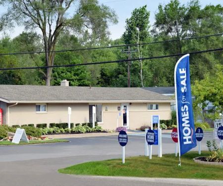 College Park Estates Manufactured Home Community