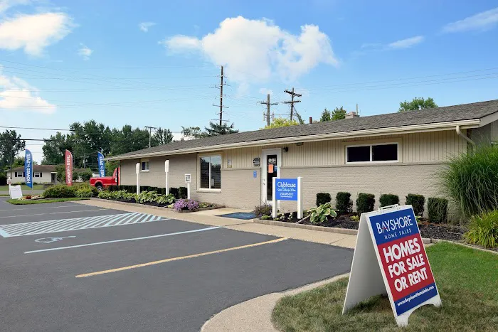 College Park Estates Manufactured Home Community Picture 3