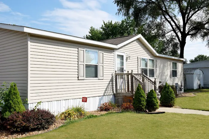 College Park Estates Manufactured Home Community Picture 9