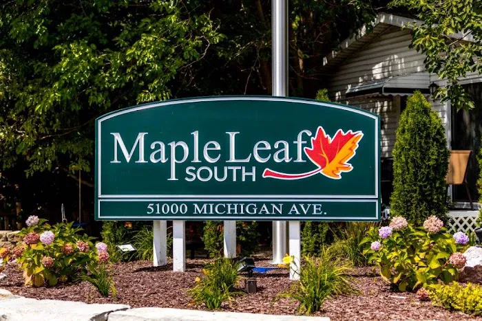 Maple Leaf South Picture 5