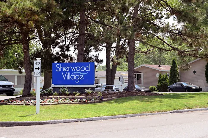 Sherwood Village Manufactured Home Community Picture 3