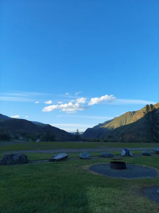 Hammer Creek Campground Picture 5