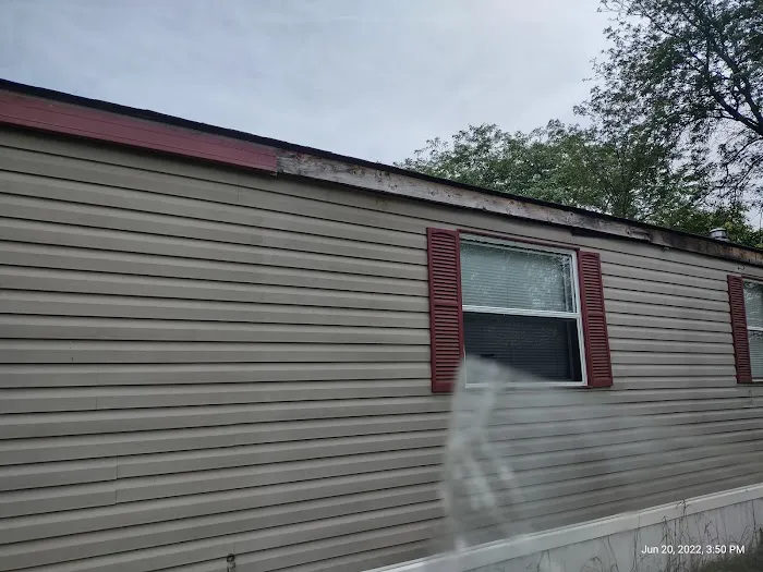 Carleton Mobile Home Park Picture 7