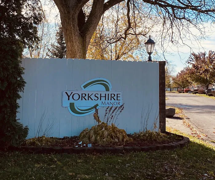 Yorkshire Manor Picture 1