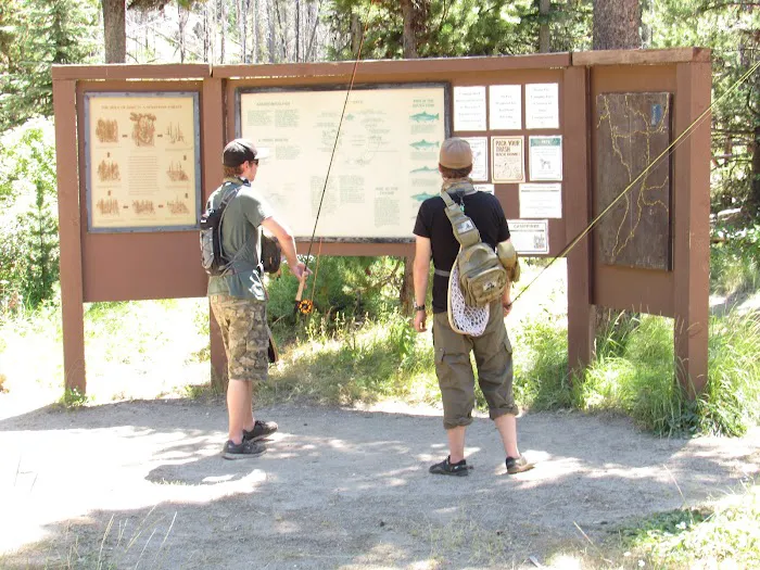 Chinook Campground Picture 4