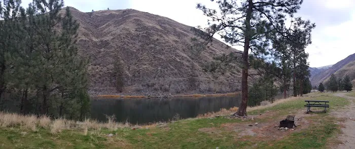 Island Bar Recreation Site Picture 5