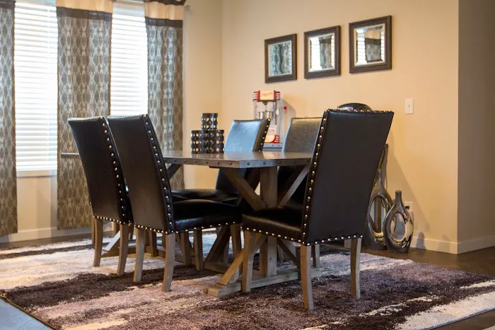 Independence Commons Picture 8