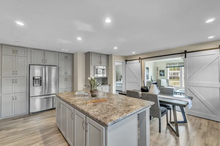 Windsor Estates Picture 3