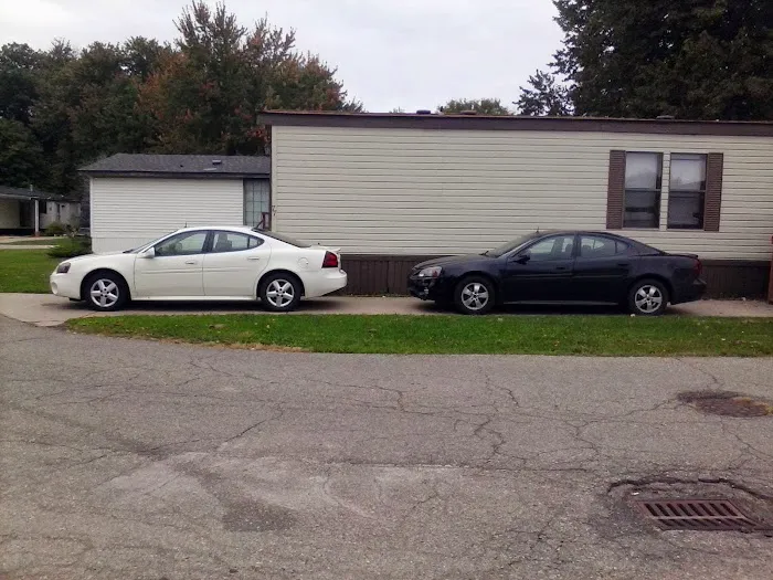 Century Park Mobile Home Park Picture 10