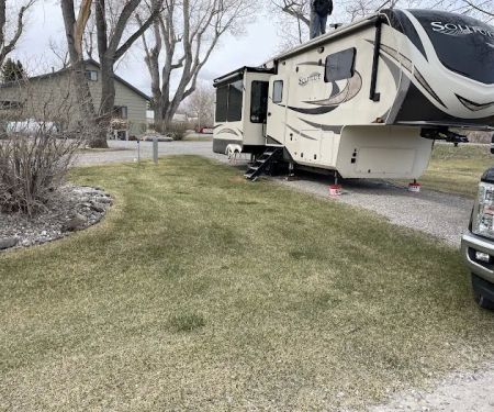 Shady Meadow RV Park