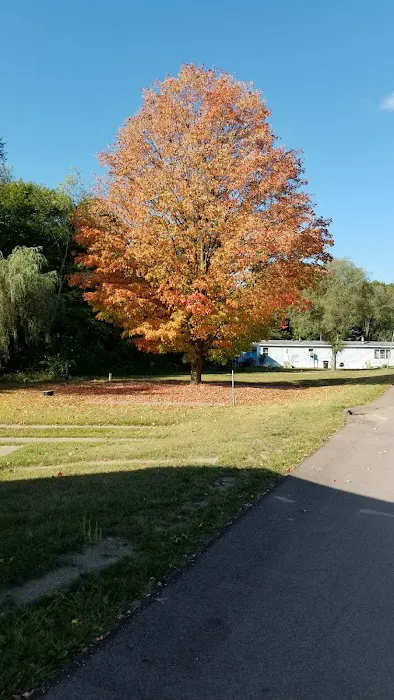 Highland Hills Picture 10