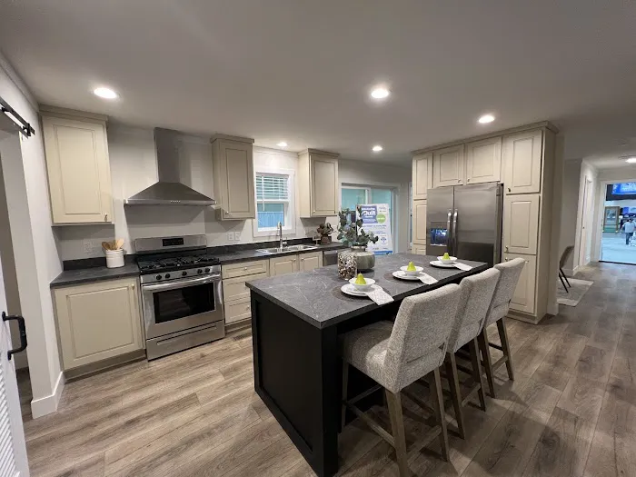 Hillcrest Acres Manufactured Home Community Picture 6