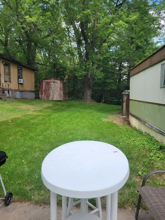 Hillcrest Acres Manufactured Home Community Picture 5