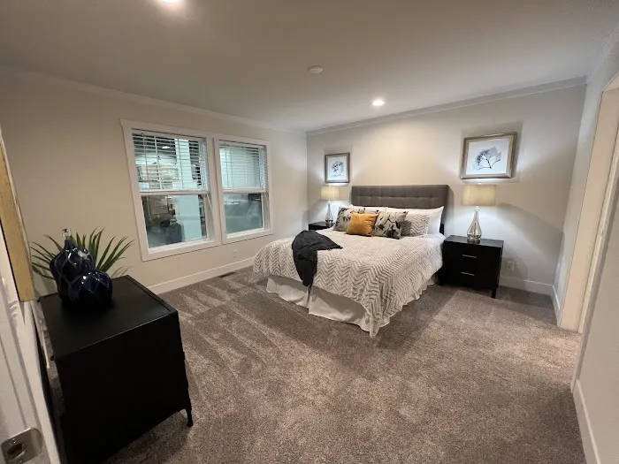 Hillcrest Acres Manufactured Home Community Picture 10