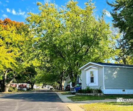 Colonial Manor Manufactured Home Community