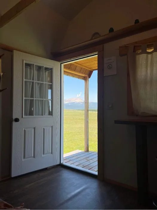 Montana Old West Cabins Picture 3