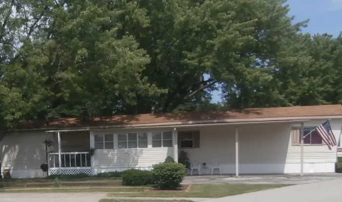 Rustic Acres Mobile Home Park Picture 1