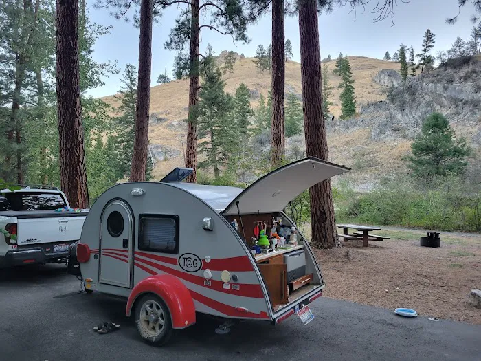 Spring Gulch Campground Picture 8