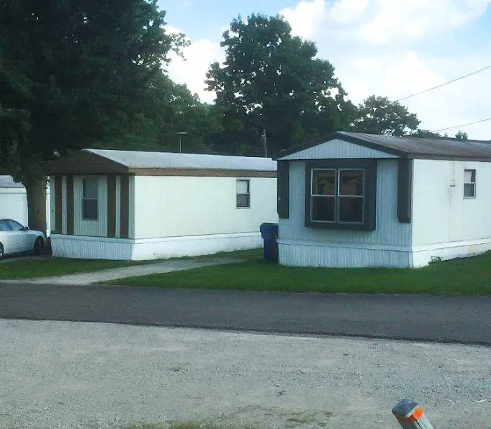 Fairlane Estates Picture 5