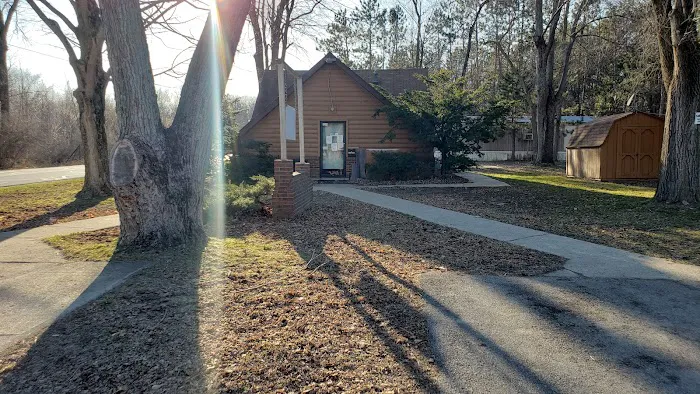 Whispering Pines Trailer Park Picture 1