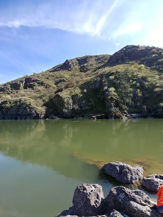 Pine Bar Put In & Campground Picture 2