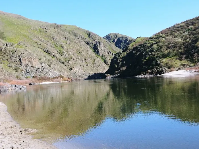 Pine Bar Put In & Campground Picture 3