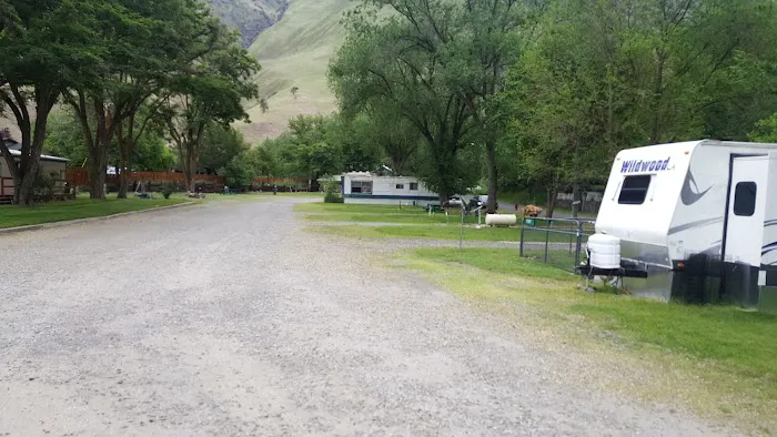 River Village RV Park Picture 5