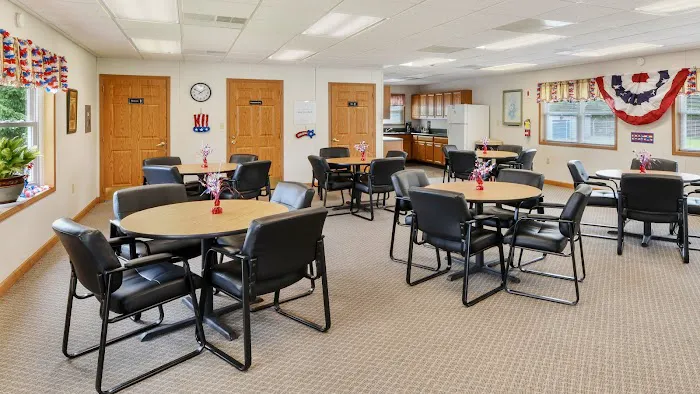 Apple Creek Picture 1