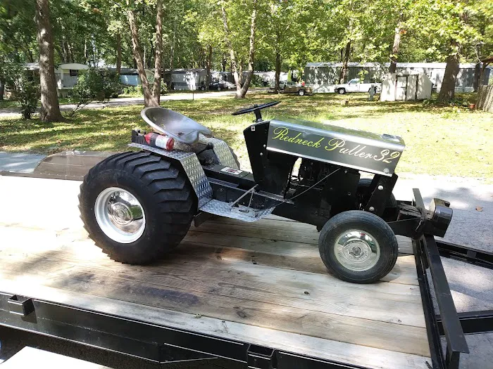 Elephant Hill Mobile Home Park Picture 8