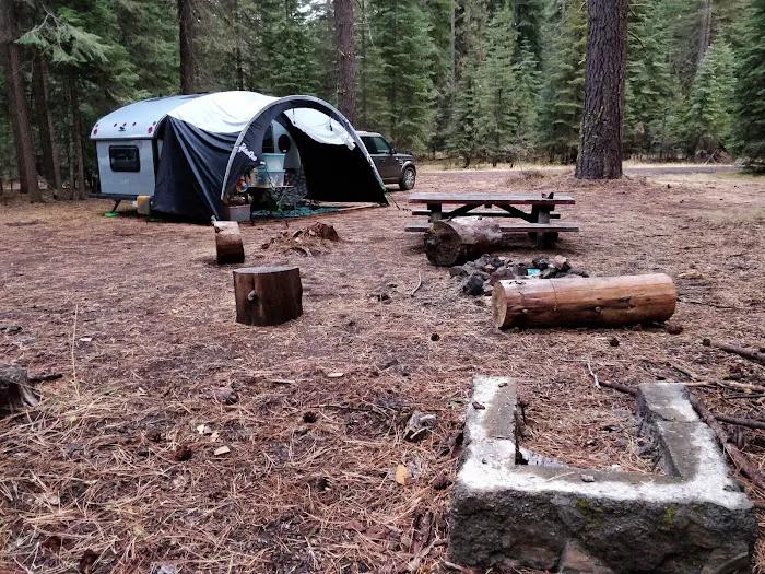 Harris Spring Campground Picture 8