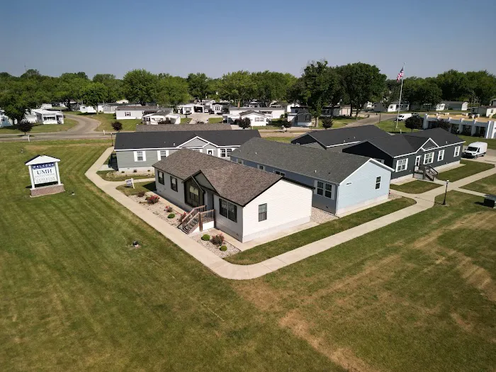 Redbud Estates Picture 1