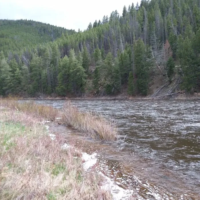 Fishcreek Campground Picture 3