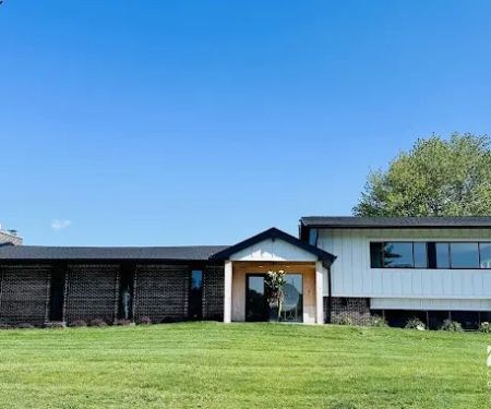 Royal Holiday MHC (Active Living 55+)