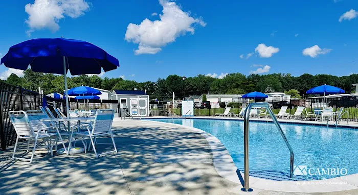 Royal Holiday MHC (Active Living 55+) Picture 3