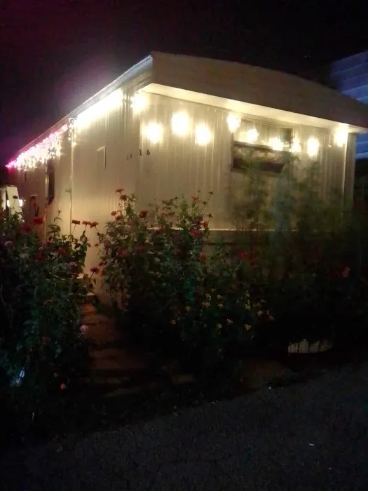 Old Orchard Mobile Home Park Picture 2