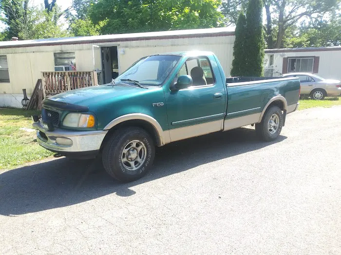 Riverview Trailer Park Picture 7