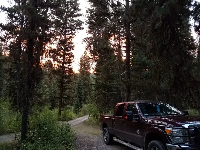 Twin Creek Campground & Group Picnic Picture 6