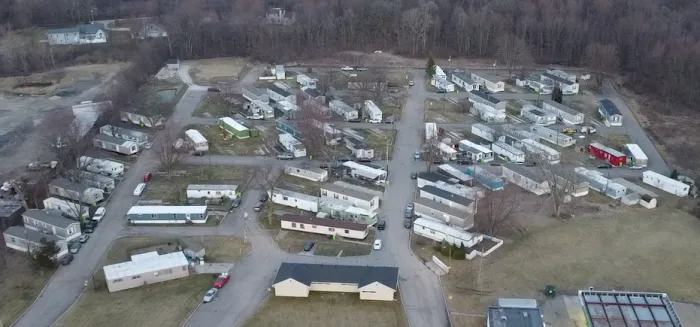 Flat Rock Terrace Mobile Home Community Picture 10